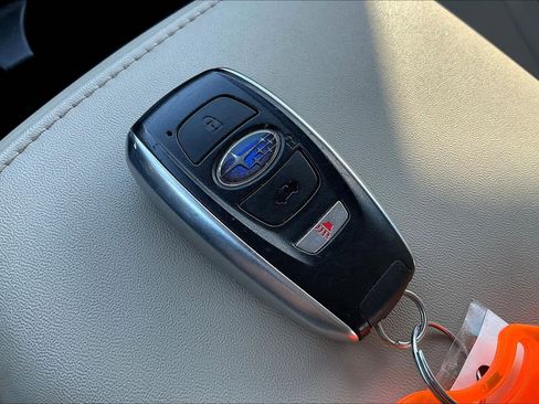 Certified 2022 Subaru Legacy Limited image 13