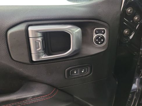 Used 2021 Jeep Wrangler Unlimited Rubicon AWD/4WD image 15