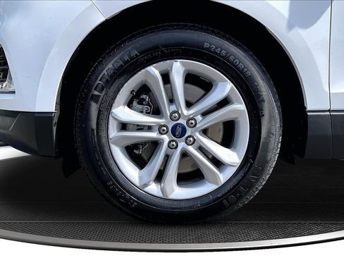 Used 2020 Ford Edge SEL AWD/4WD image 32