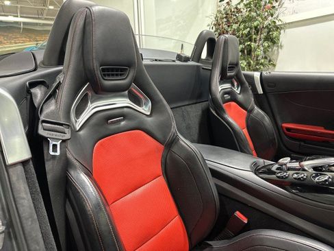 Used 2019 Mercedes-Benz AMG GT Roadster image 58