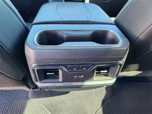 Used 2024 GMC Sierra 1500 Denali w/ Denali Reserve Package image 17