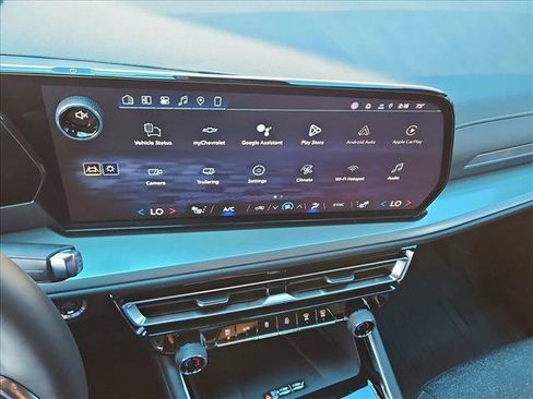 New 2026 Chevrolet Traverse LT FWD image 12