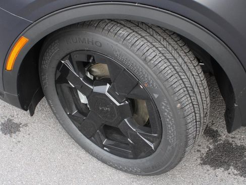 New 2026 Kia Sportage X-Line w/ X-Line Premium Package image 7