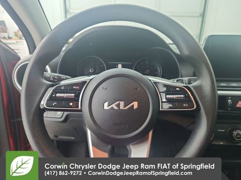 Used 2024 Kia Forte LXS image 22