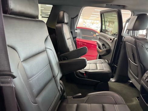 Used 2016 GMC Yukon Denali w/ Enhanced Security Package image 17