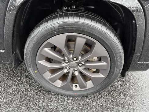 Used 2019 Jeep Cherokee High Altitude image 13