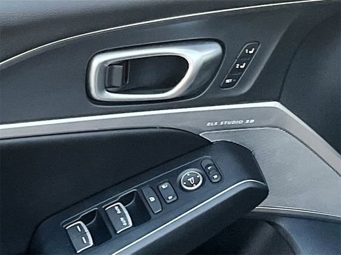 Used 2024 Acura Integra A-Spec image 18