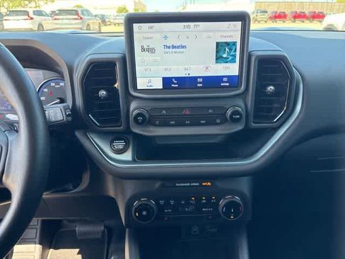 Used 2023 Ford Bronco Sport Badlands image 21