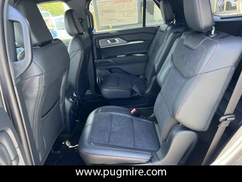 New 2026 Ford Explorer ST image 13