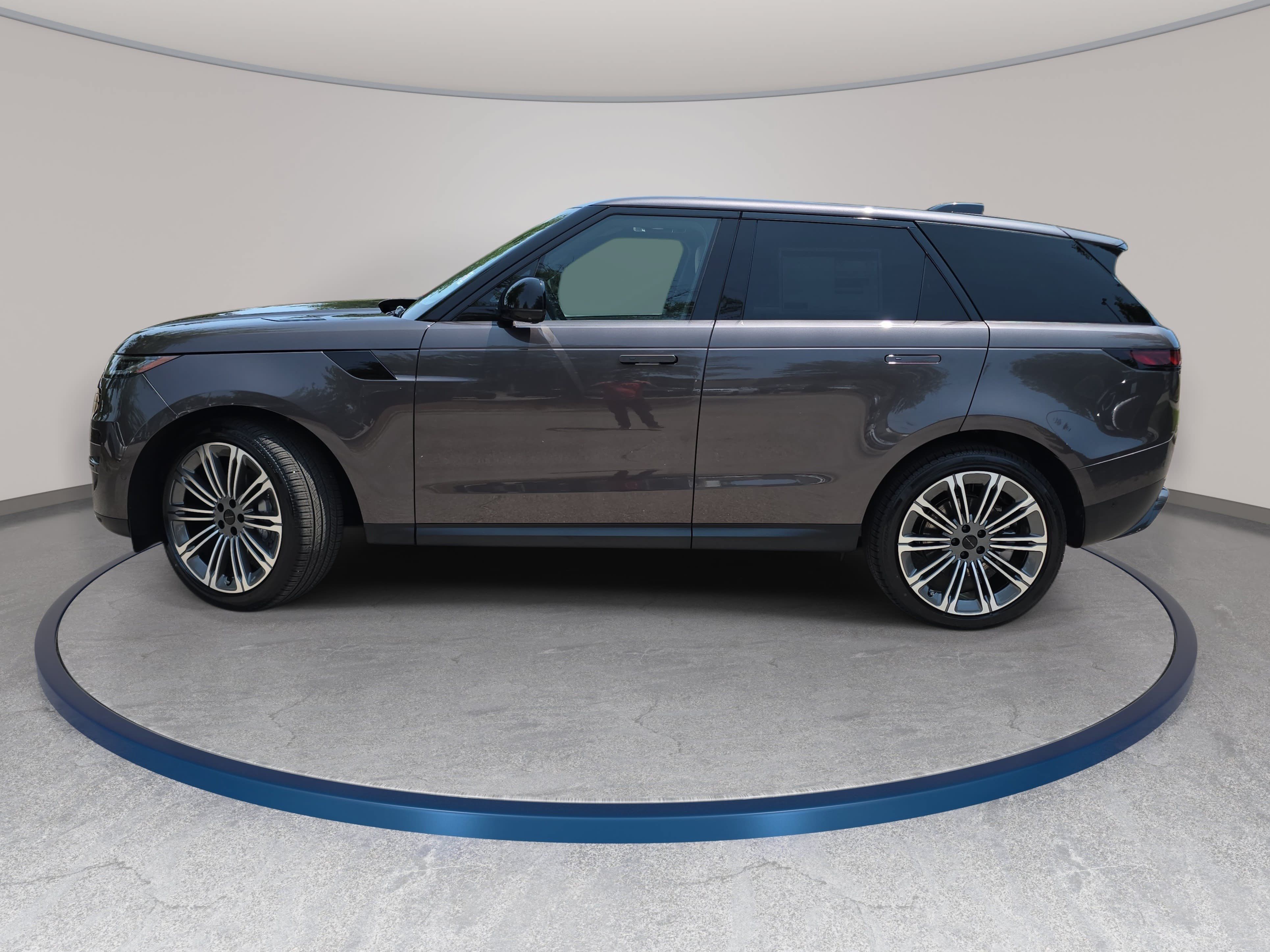 New 2026 Land Rover Range Rover Sport SE AWD/4WD image 8