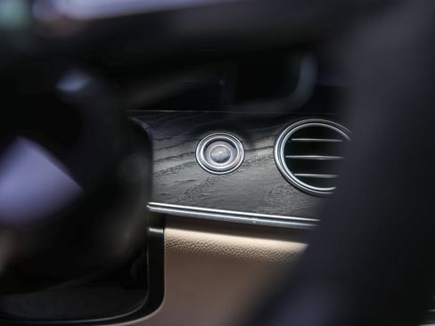 Used 2020 Mercedes-Benz E 63 AMG S image 17