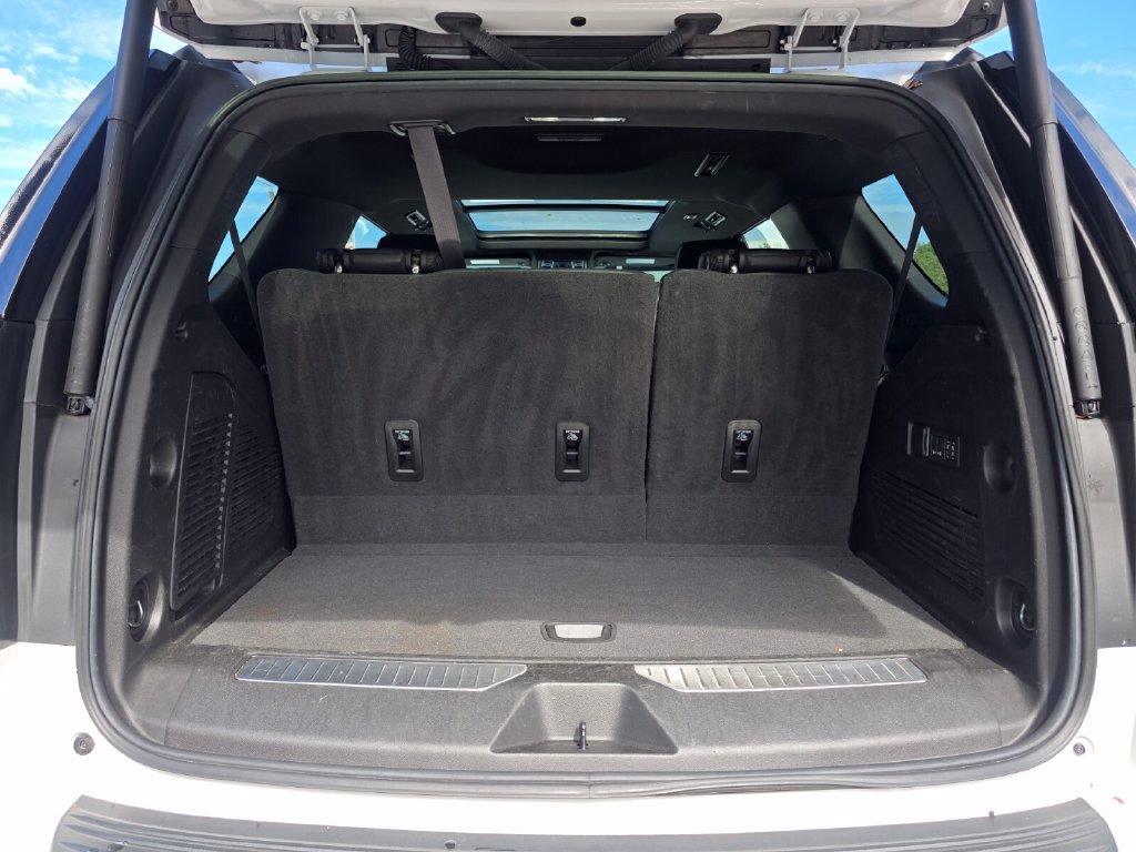 Used 2024 Chevrolet Tahoe RST w/ Luxury Package RWD image 20