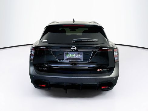 Used 2025 Nissan Kicks SR AWD/4WD image 7