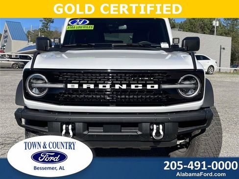 Certified 2024 Ford Bronco Wildtrak image 8