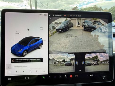 Used 2023 Tesla Model Y Long Range AWD/4WD image 10