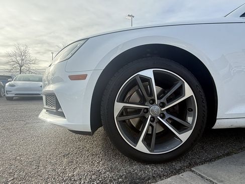 Used 2019 Audi A4 2.0T Premium image 33