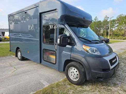 Used 2022 RAM ProMaster 3500 w/ Fleet Safety Group FWD image 3