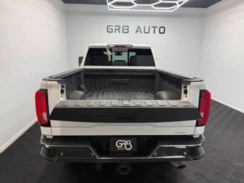 Used 2020 GMC Sierra 2500 SLT w/ SLT Premium Plus Package AWD/4WD image 7