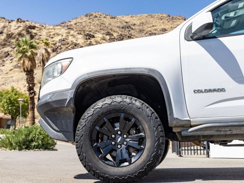 Used 2018 Chevrolet Colorado ZR2 w/ ZR2 Dusk Special Edition AWD/4WD image 5