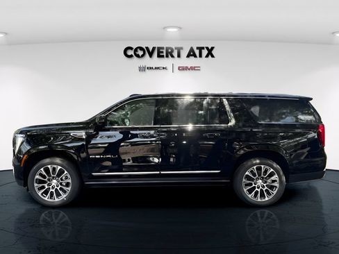New 2026 GMC Yukon XL Denali w/ Sun & Power Step Package AWD/4WD image 5