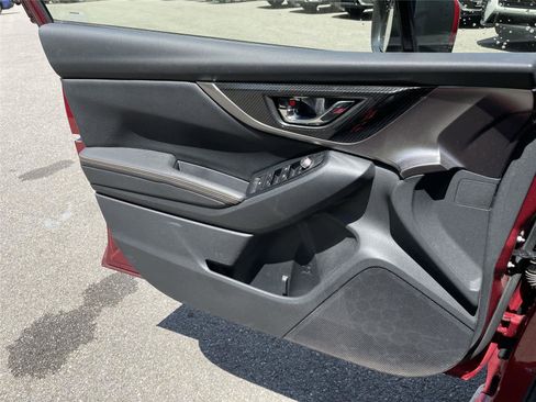 Used 2019 Subaru Crosstrek 2.0i Limited w/ Moonroof Package AWD/4WD image 17