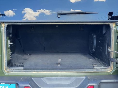 Used 2021 Jeep Wrangler Unlimited Rubicon image 30