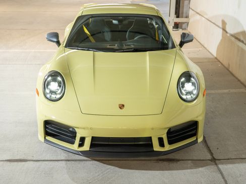 Certified 2025 Porsche 911 Carrera T RWD image 6