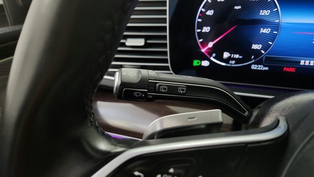 Used 2024 Mercedes-Benz GLE 450 4MATIC image 61