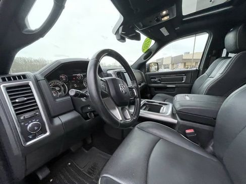 Used 2017 RAM 1500 Limited image 11