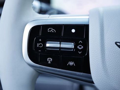 New 2026 Genesis GV70 2.5T Advanced image 34