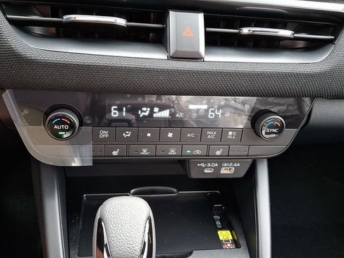 New 2026 Subaru Outback Limited AWD/4WD image 13