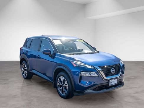 Used 2023 Nissan Rogue SV FWD image 9