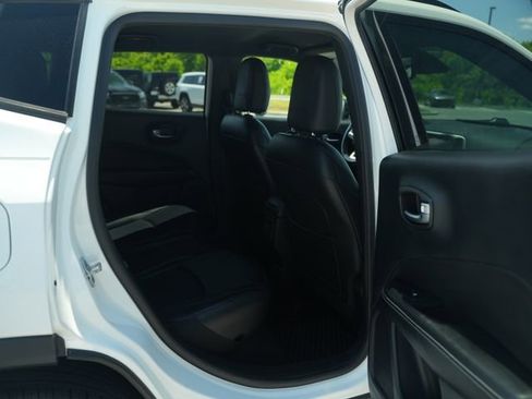 Used 2021 Jeep Compass Latitude AWD/4WD image 22
