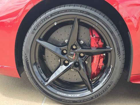 New 2026 Chevrolet Corvette E-Ray AWD/4WD image 18