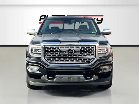 Used 2017 GMC Sierra 1500 Denali w/ Denali Ultimate Package image 2