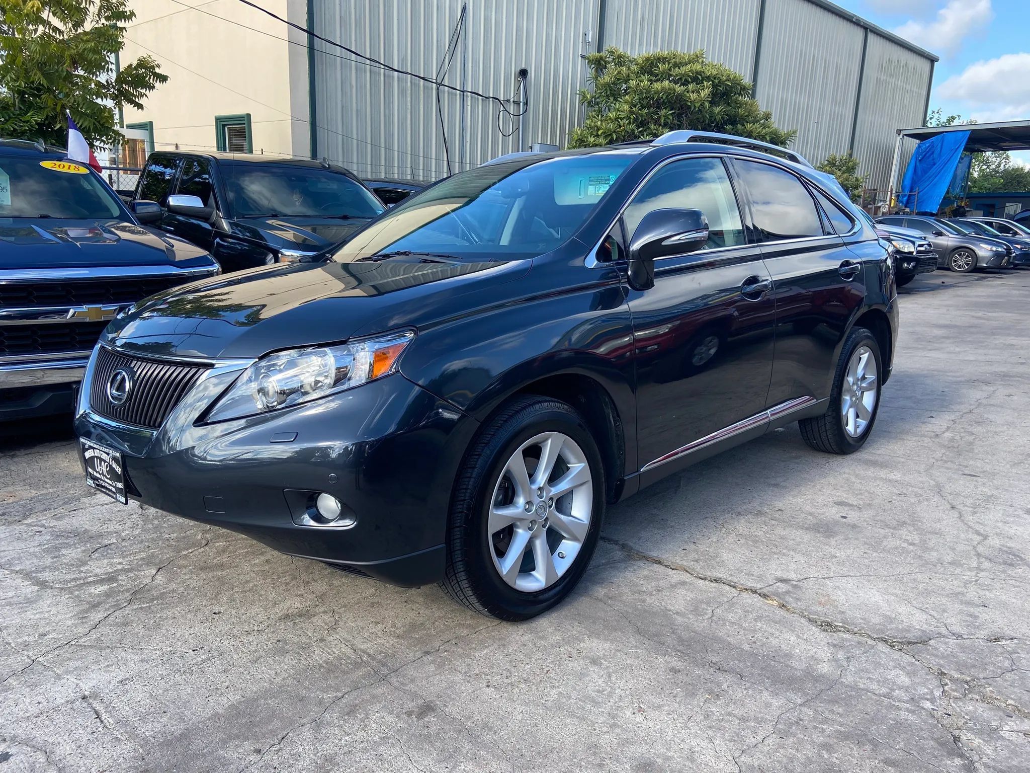 Used 2011 Lexus RX 350 2WD w/ Luxury Pkg image 3