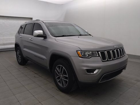 Used 2018 Jeep Grand Cherokee Limited RWD image 11