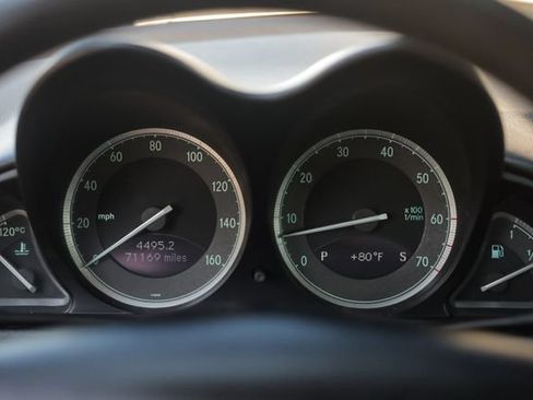Used 2005 Mercedes-Benz SL 500 image 48