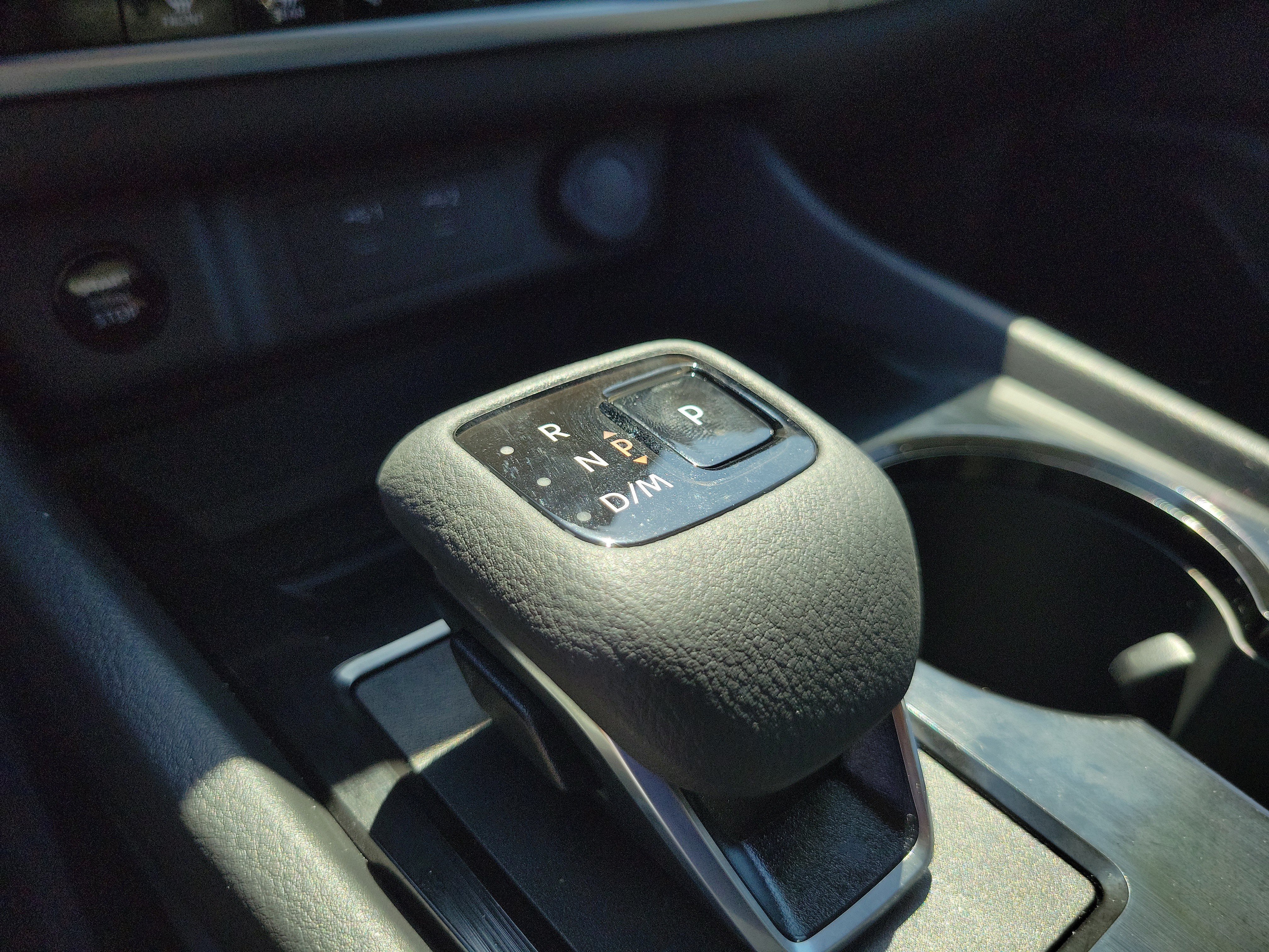 Used 2026 Nissan Rogue SV FWD image 9