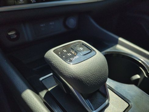 Used 2026 Nissan Rogue SV FWD image 9