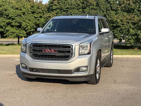Used 2016 GMC Yukon SLT w/ Open Road Package AWD/4WD image 3