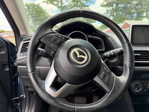 Used 2016 MAZDA MAZDA3 i Touring FWD image 7