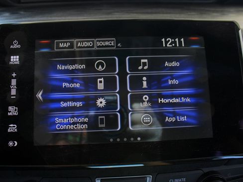 Used 2018 Honda Clarity Touring image 32