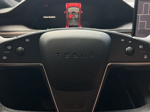 Used 2022 Tesla Model S AWD/4WD image 24