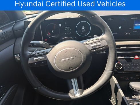 Used 2025 Hyundai Santa Cruz Limited AWD/4WD image 18