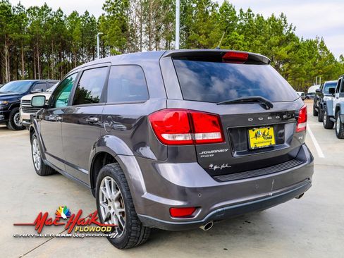 Used 2014 Dodge Journey R/T image 4