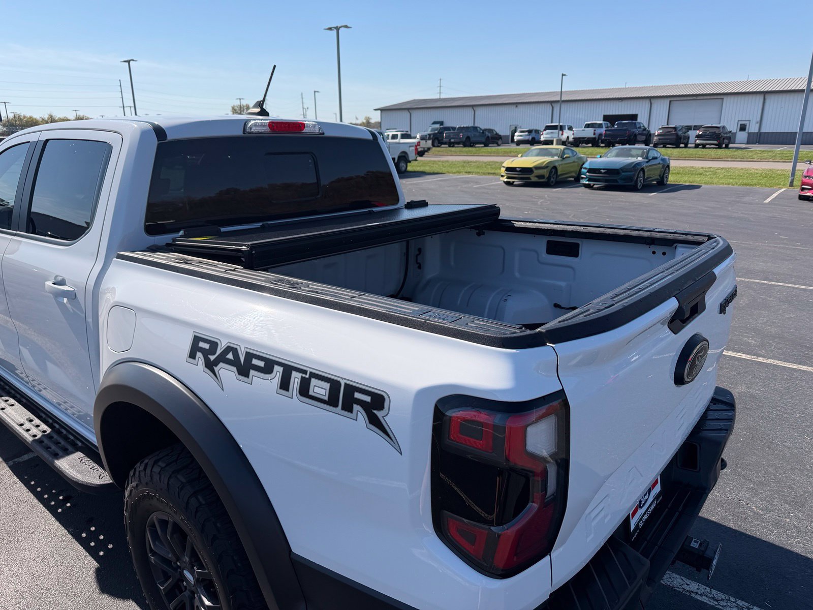 Used 2024 Ford Ranger Raptor AWD/4WD image 11