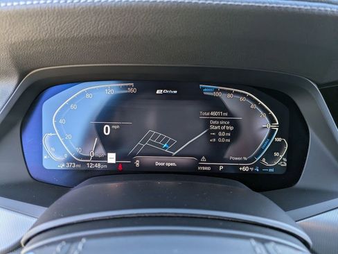 Used 2022 BMW X5 xDrive45e image 11