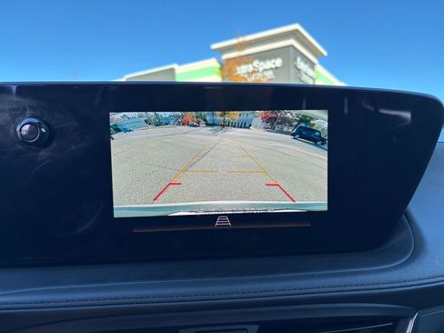 Used 2025 Buick Encore GX Preferred image 17