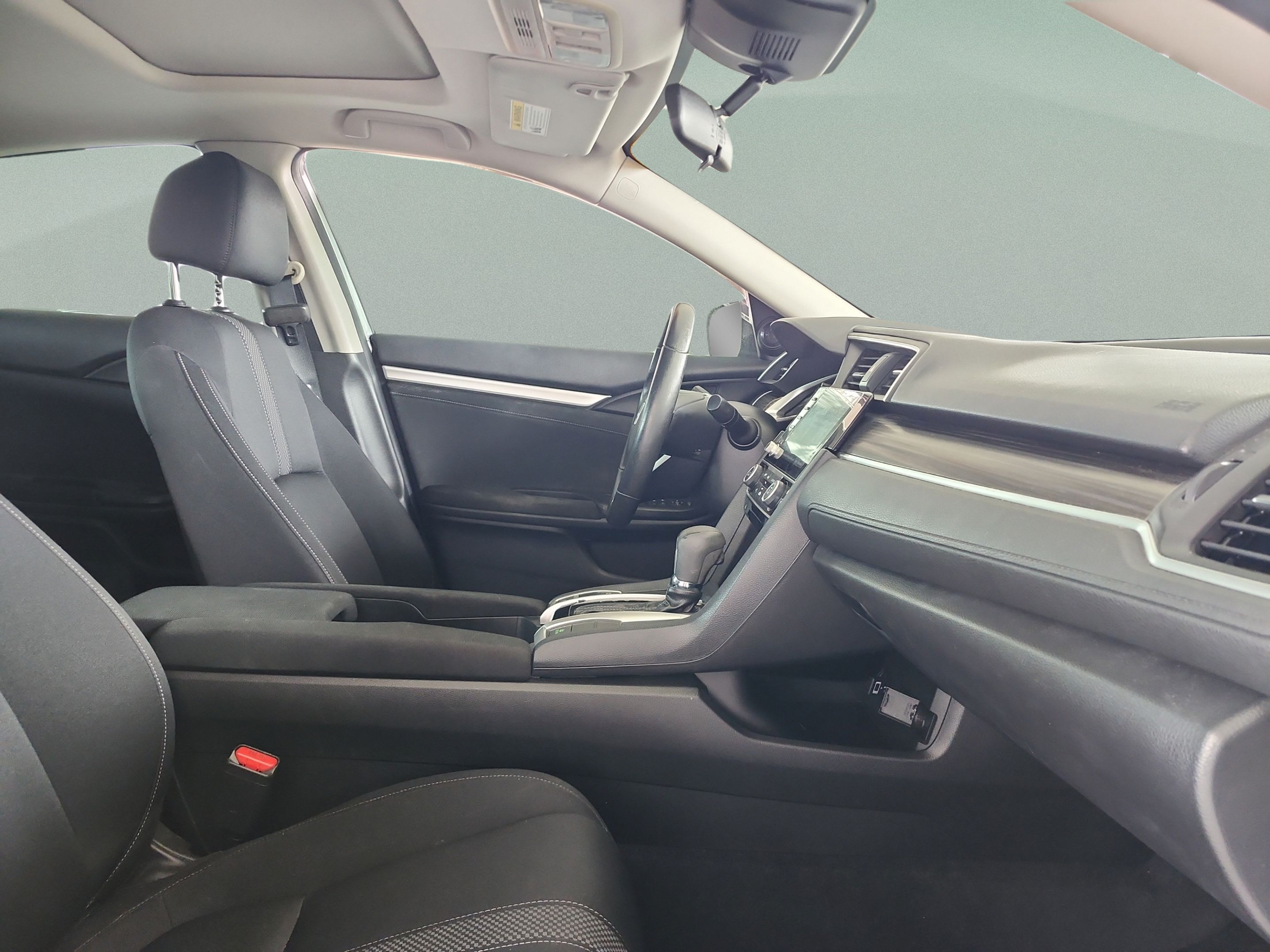 Used 2019 Honda Civic EX image 19